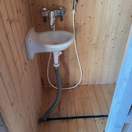 Pikkumökki Sveastugan Roevik